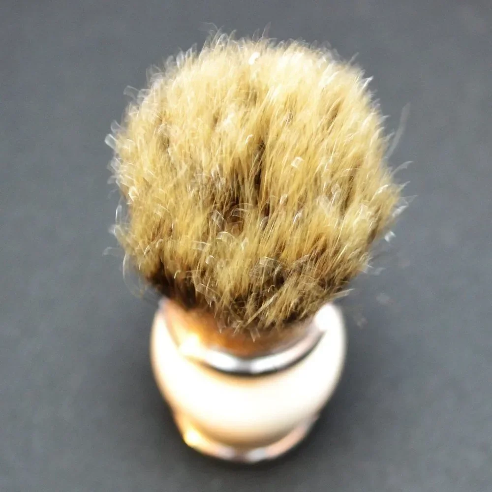 Shaving Brush White Enamel With Chrome Trim Bath Decor Accessories - Picture 2 of 3